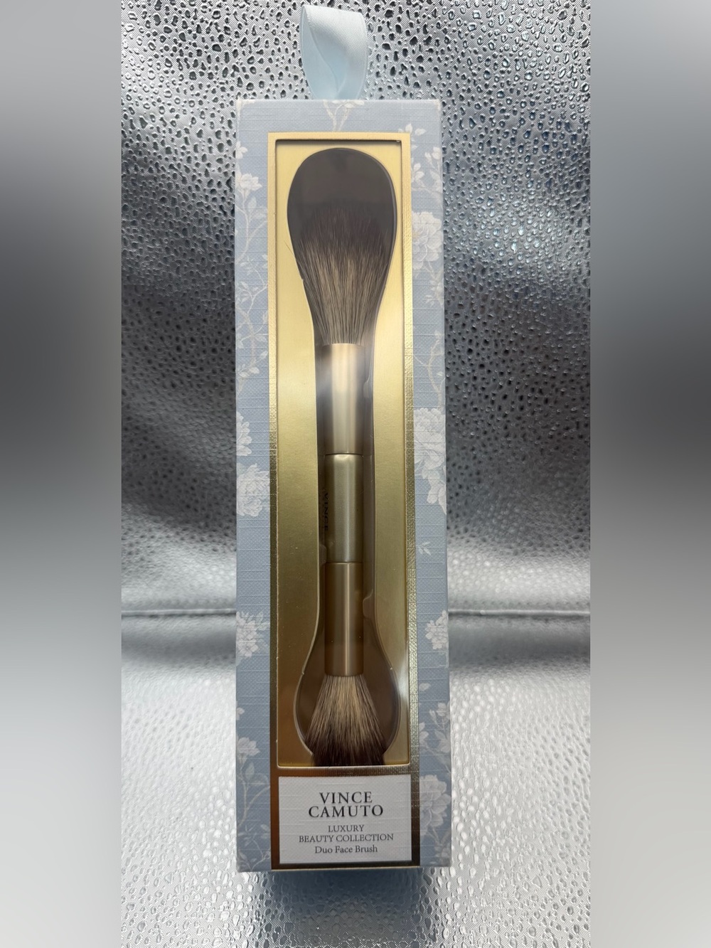 Vince Camuto Dual-Ended Face Brush - Gold Handle with Brown Bristles